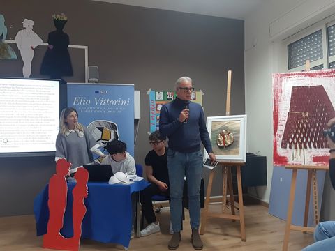 Arte contro il Silenzio: Incontro con gli studenti dell'Istituto "Elio Vittorini" di Gela
